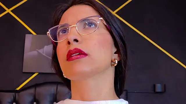 amabel zambrano online show from February 2026 01:33:01 PM