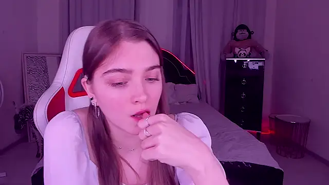 VITA TESS online show from March 2025 04:54:01 PM