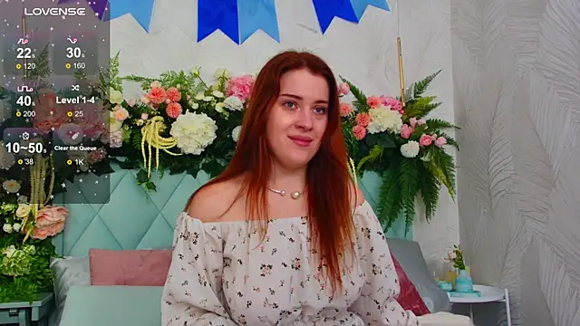 Snapshot of EllieGarson chatting on September 2025 05:19:02 PM EllieGarson online show from September 2025 05:19:02 PM