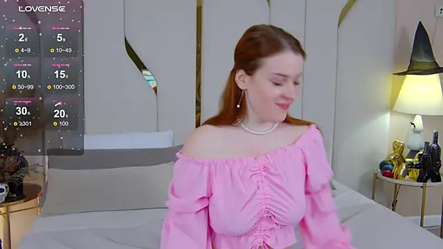 EllieGarson online show from November 2025 05:28:02 PM