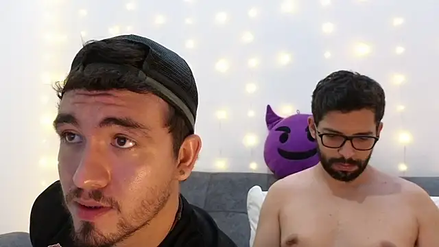 Snapshot of Dante_Bones chatting on March 2025 03:12:01 AM Dante Bones online show from March 2025 03:12:01 AM