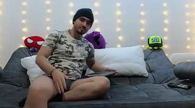 Snapshot of Dante_Bones chatting on January 2025 02:11:01 AM Dante Bones online show from January 2025 02:11:01 AM