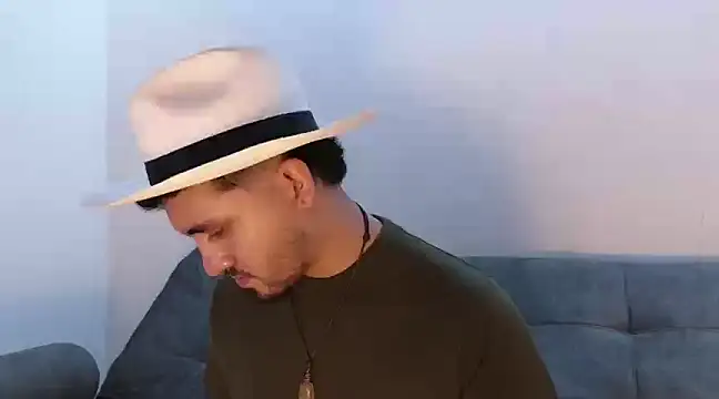 Snapshot of Dante_Bones chatting on March 2025 10:48:02 PM Dante Bones online show from March 2025 10:48:02 PM