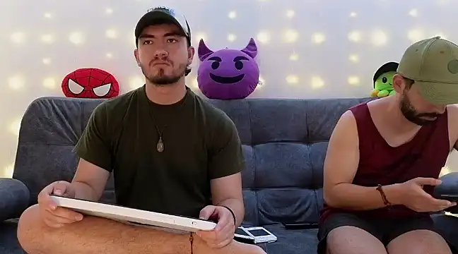 Snapshot of Dante_Bones chatting on February 2025 10:01:01 PM Dante Bones online show from February 2025 10:01:01 PM