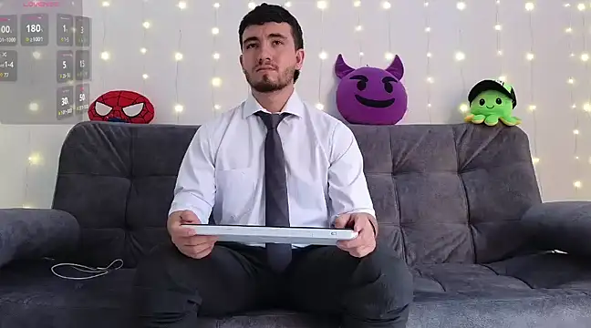 Snapshot of Dante_Bones chatting on January 2025 09:07:01 PM Dante Bones online show from January 2025 09:07:01 PM