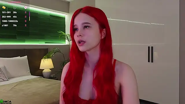 Rina Red online show from November 2025 01:31:02 AM