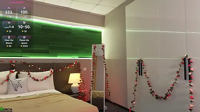 Rina Red online show from February 2026 01:44:01 PM