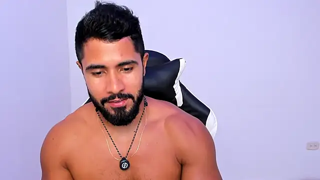 Santiago huntt online show from April 2026 07:15:02 PM