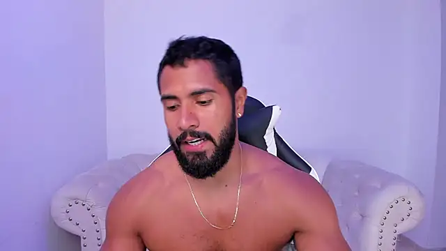 Santiago huntt online show from October 2025 10:44:02 PM