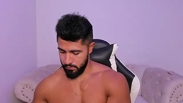 Santiago huntt online show from March 2026 01:23:02 PM