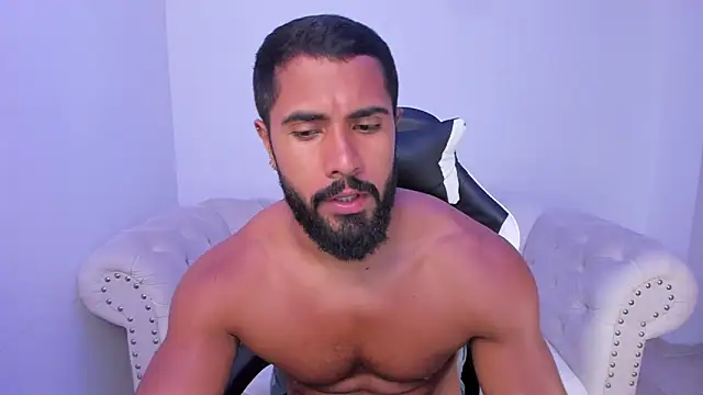 Santiago huntt online show from October 2025 10:55:01 PM