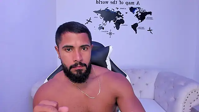 Santiago huntt online show from September 2025 09:22:01 PM