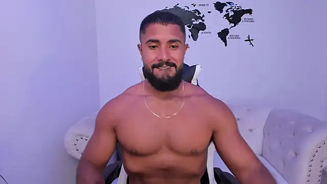 Santiago huntt online show from September 2025 08:30:02 PM