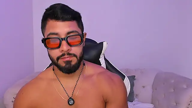 Santiago huntt online show from April 2026 12:34:01 PM