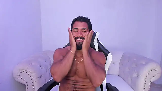 Santiago huntt online show from October 2025 11:14:01 PM