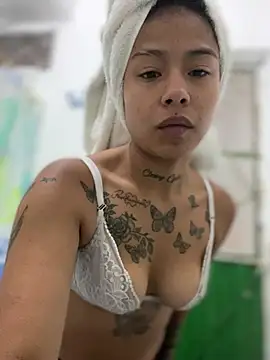 Salomee Ramireez online show from January 2025 05:19:01 PM