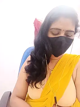 Snapshot of Lucky-Deepthi chatting on February 2026 11:37:01 PM Lucky-Deepthi online show from February 2026 11:37:01 PM