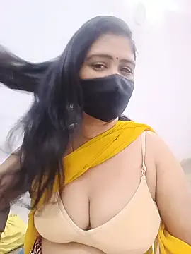 Snapshot of Lucky-Deepthi chatting on July 2026 02:53:01 AM Lucky-Deepthi online show from July 2026 02:53:01 AM