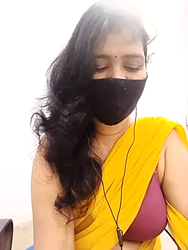 Snapshot of Lucky-Deepthi chatting on September 2025 01:11:01 AM Lucky-Deepthi online show from September 2025 01:11:01 AM