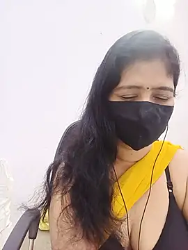 Snapshot of Lucky-Deepthi chatting on July 2026 01:28:02 AM Lucky-Deepthi online show from July 2026 01:28:02 AM