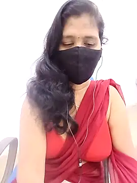 Lucky-Deepthi online show from November 2025 11:15:01 PM