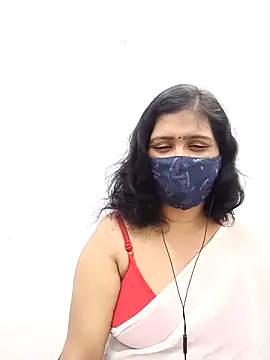Snapshot of Lucky-Deepthi chatting on March 2025 06:54:01 PM Lucky-Deepthi online show from March 2025 06:54:01 PM