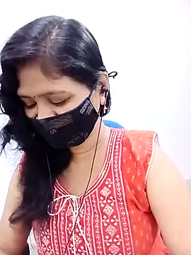 Snapshot of Lucky-Deepthi chatting on March 2025 12:45:01 AM Lucky-Deepthi online show from March 2025 12:45:01 AM