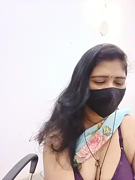 Lucky-Deepthi online show from May 2026 10:31:01 PM