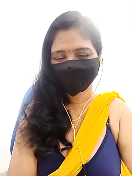 Snapshot of Lucky-Deepthi chatting on February 2026 08:20:02 PM Lucky-Deepthi online show from February 2026 08:20:02 PM