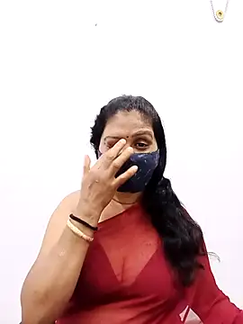 Snapshot of Lucky-Deepthi chatting on February 2025 05:21:01 PM Lucky-Deepthi online show from February 2025 05:21:01 PM