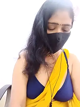 Snapshot of Lucky-Deepthi chatting on February 2026 10:19:01 PM Lucky-Deepthi online show from February 2026 10:19:01 PM