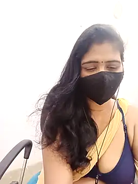 Lucky-Deepthi online show from April 2026 09:07:01 PM