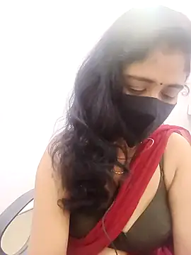 Lucky-Deepthi online show from December 2025 10:37:01 PM