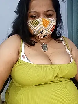 Snapshot of BigAssSarah chatting on February 2026 02:50:01 PM BigAssSarah online show from February 2026 02:50:01 PM