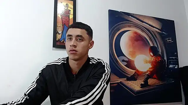 Cris steban1 online show from February 2026 04:12:02 AM