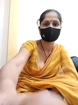 Snapshot of priyancyfun chatting on March 2025 11:26:02 PM priyancyfun online show from March 2025 11:26:02 PM