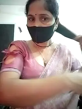 Snapshot of priyancyfun chatting on January 2026 02:26:01 AM priyancyfun online show from January 2026 02:26:01 AM