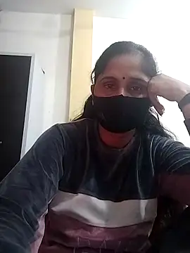 Snapshot of priyancyfun chatting on December 2025 08:38:01 AM priyancyfun online show from December 2025 08:38:01 AM