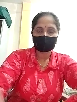 Snapshot of priyancyfun chatting on May 2026 04:38:01 AM priyancyfun online show from May 2026 04:38:01 AM
