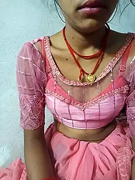 Snapshot of Amaya_Bajwa chatting on February 2025 09:33:02 PM Amaya Bajwa online show from February 2025 09:33:02 PM