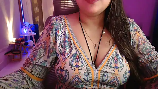 Mitikaa online show from May 2026 01:37:02 PM
