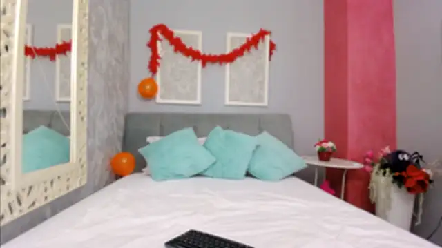 Snapshot of LustyRosee chatting on November 2025 05:02:01 AM LustyRosee online show from November 2025 05:02:01 AM