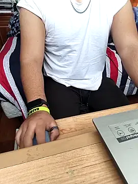 pitorico bb online show from December 2025 02:21:02 PM