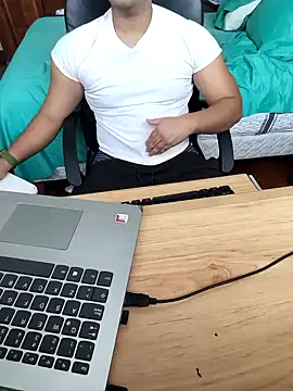 pitorico bb online show from May 2026 10:26:01 PM