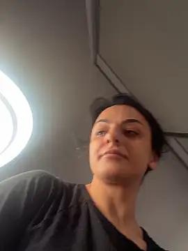 Snapshot of NNNoire chatting on February 2026 03:02:02 PM NNNoire online show from February 2026 03:02:02 PM