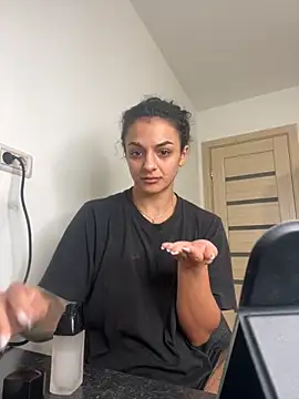 NNNoire online show from October 2025 08:04:02 AM