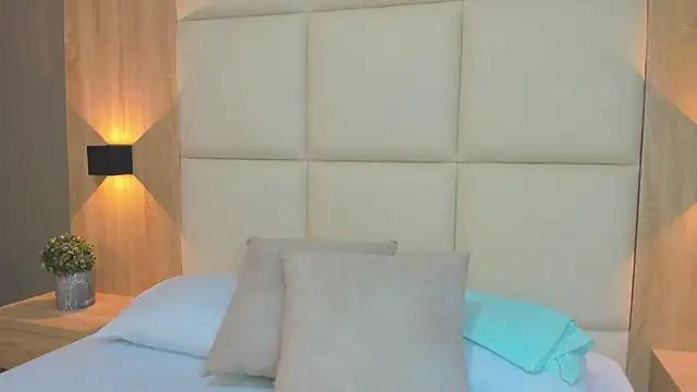 antonella cutie  online show from November 2025 12:21:01 PM