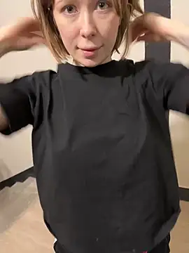 Snapshot of Alexandria_Balenciaga chatting on February 2025 11:30:01 PM Alexandria Balenciaga online show from February 2025 11:30:01 PM