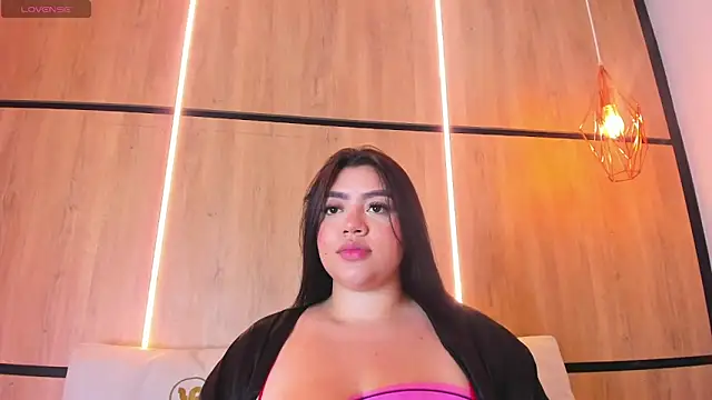 Snapshot of ashlyn_parker chatting on December 2025 08:47:01 PM ashlyn parker online show from December 2025 08:47:01 PM