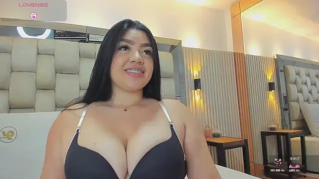 ashlyn parker online show from March 2025 07:32:01 PM